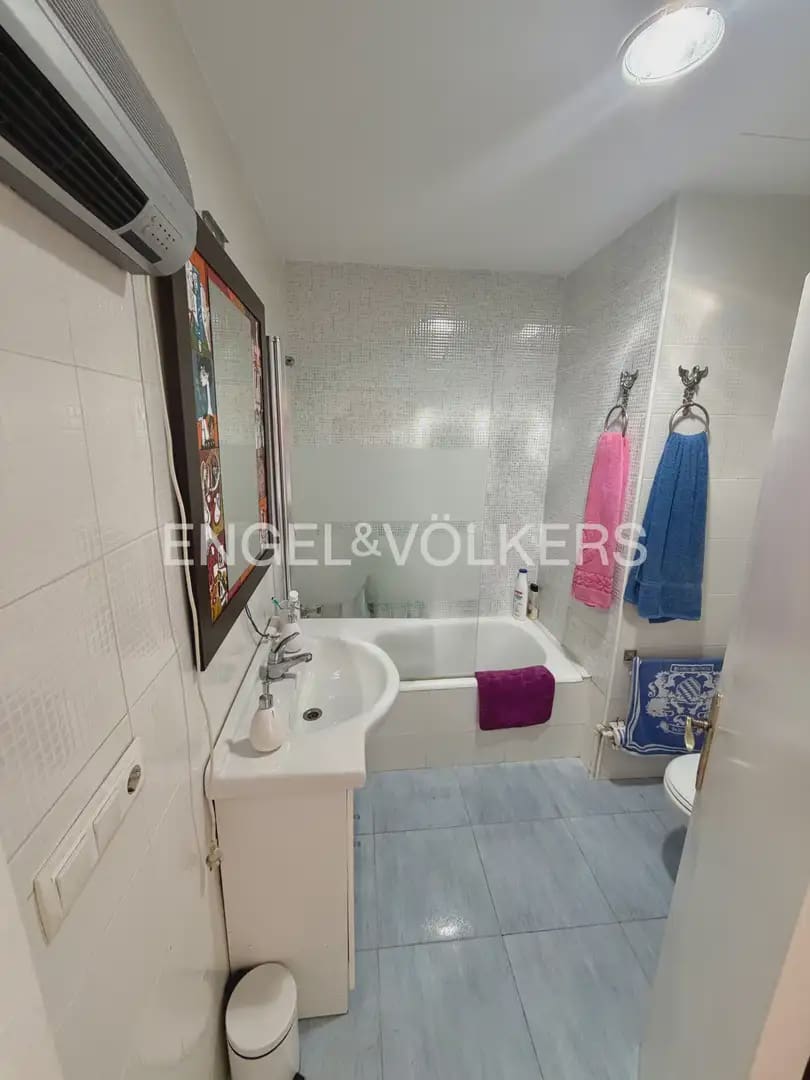 4 soveværelse Lejlighed til leje i Valencia by - € 1.750 (Ref: 9977947)