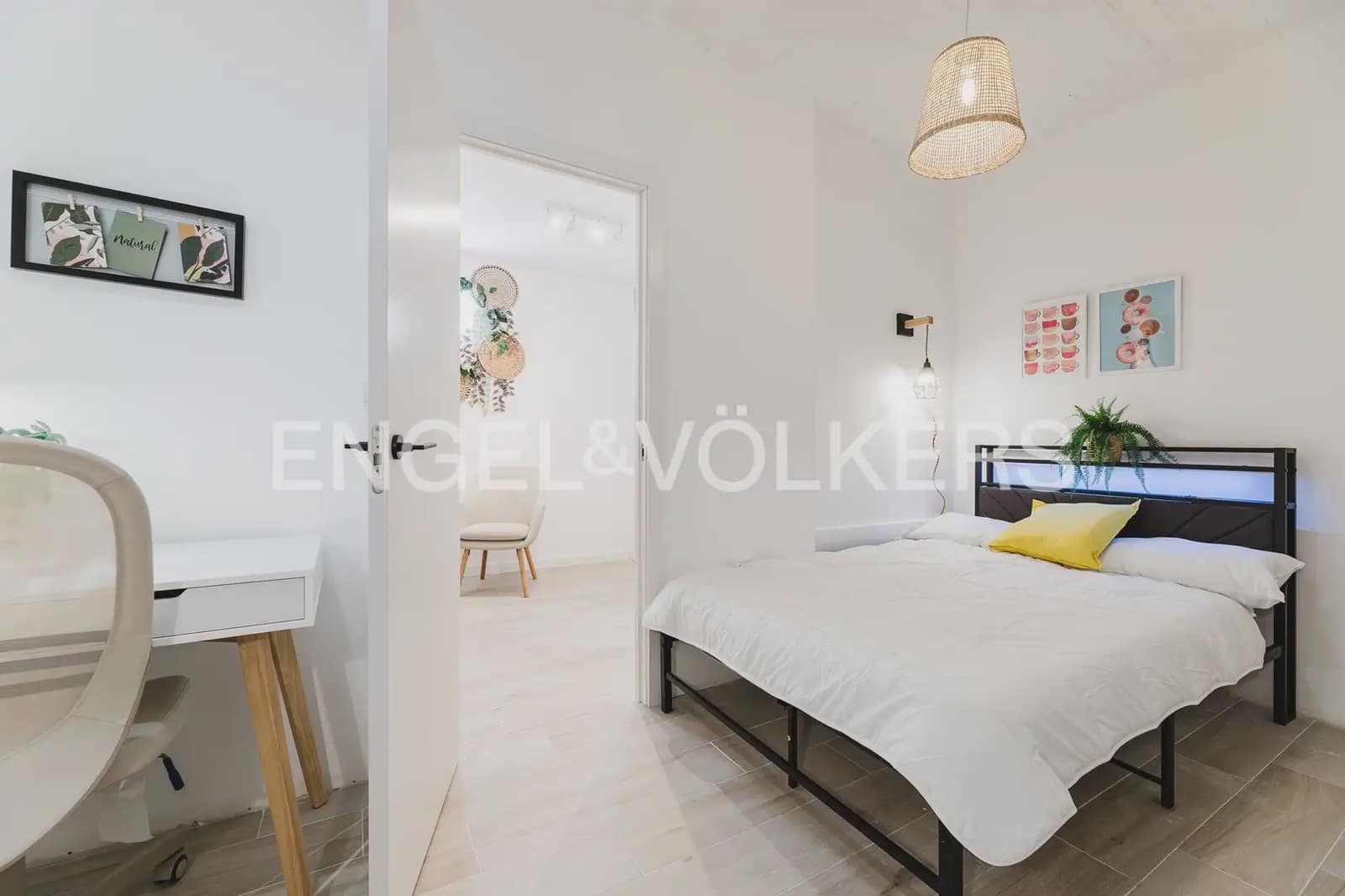 4 Zimmer Wohnung zu vermieten in Valencia Stadt - 2.000 € (Ref: 9978007)