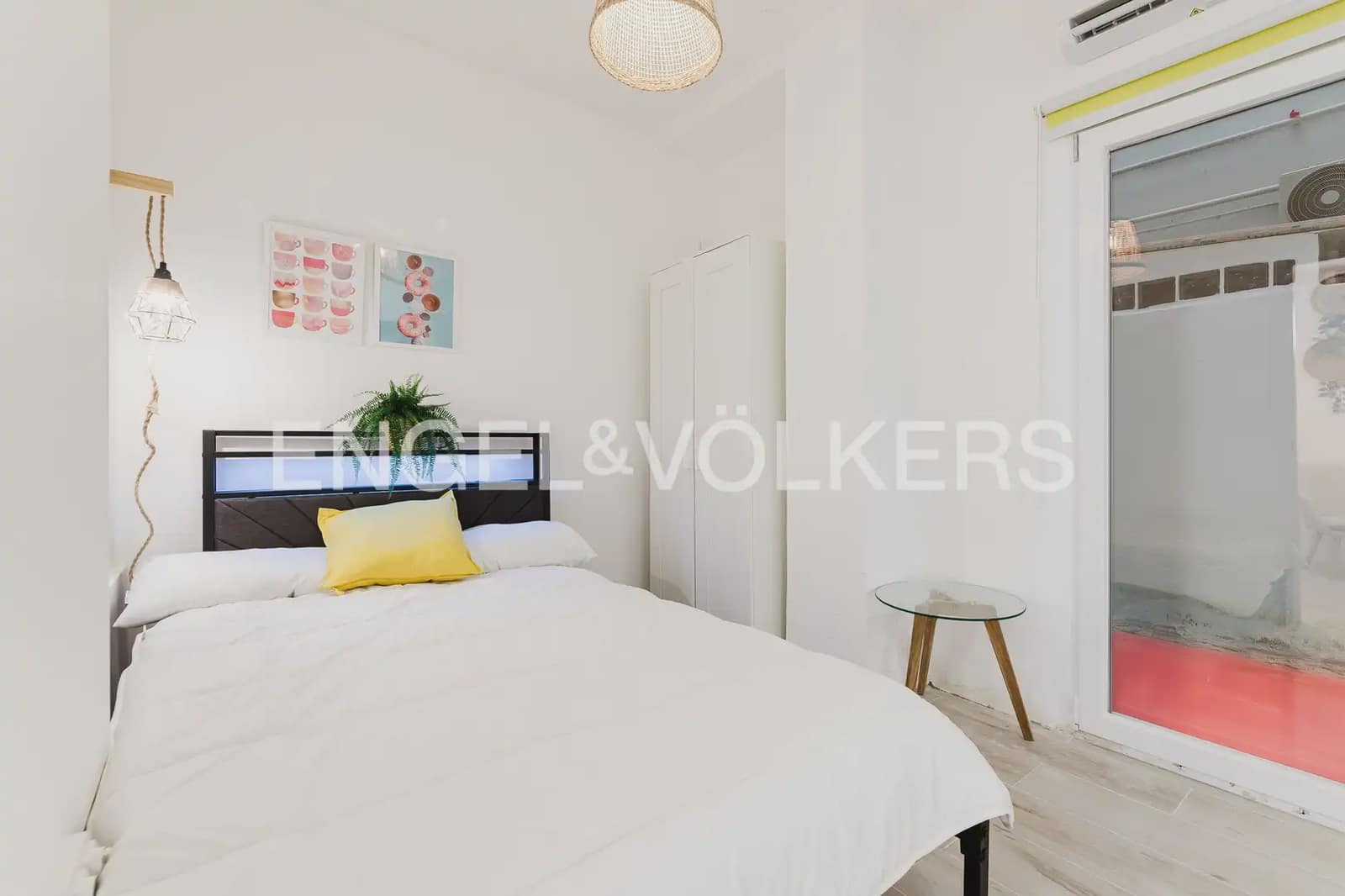 4 Zimmer Wohnung zu vermieten in Valencia Stadt - 2.000 € (Ref: 9978007)
