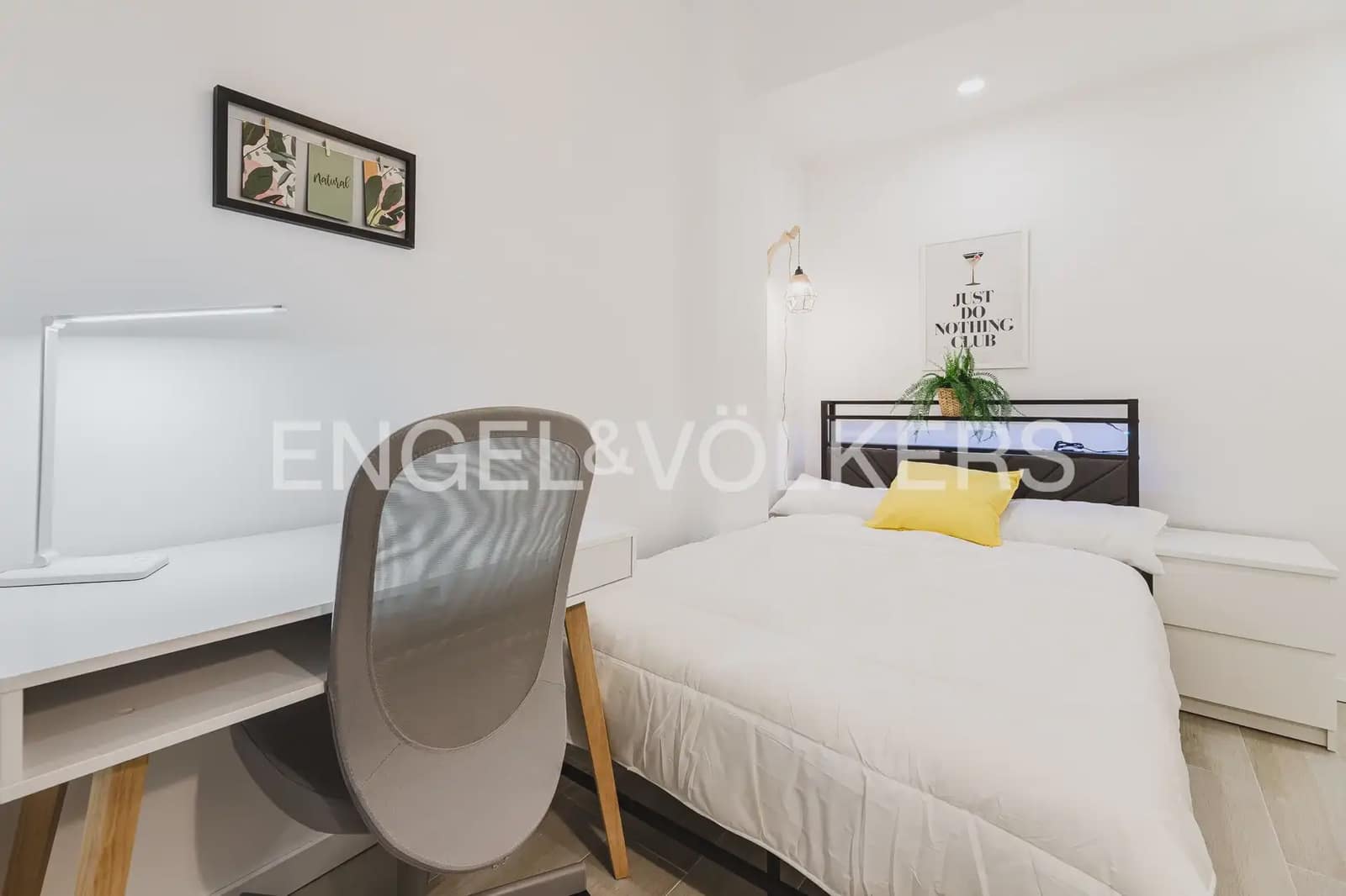 4 Zimmer Wohnung zu vermieten in Valencia Stadt - 2.000 € (Ref: 9978007)