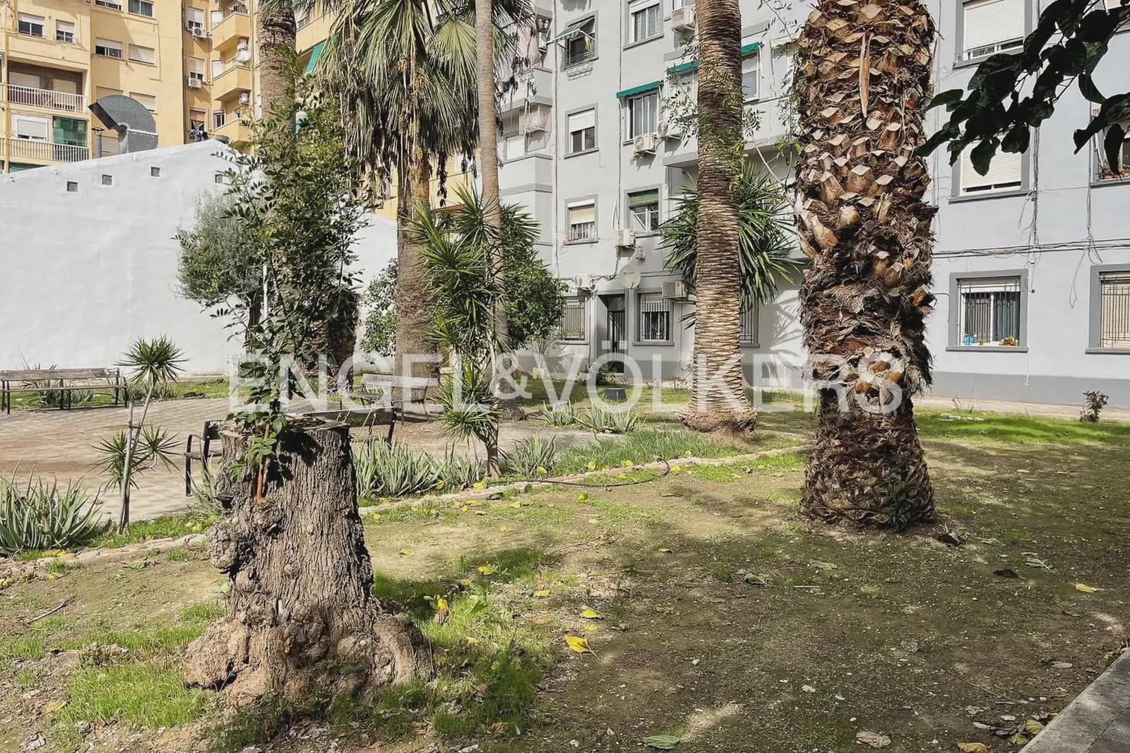 4 Zimmer Wohnung zu vermieten in Valencia Stadt - 2.000 € (Ref: 9978007)