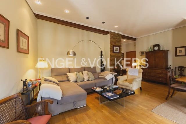 3 slaapkamer Flat te koop in La Seu, Valencia stad - € 535.000 (Ref: 9978009)
