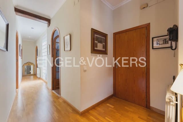 3 slaapkamer Flat te koop in La Seu, Valencia stad - € 535.000 (Ref: 9978009)