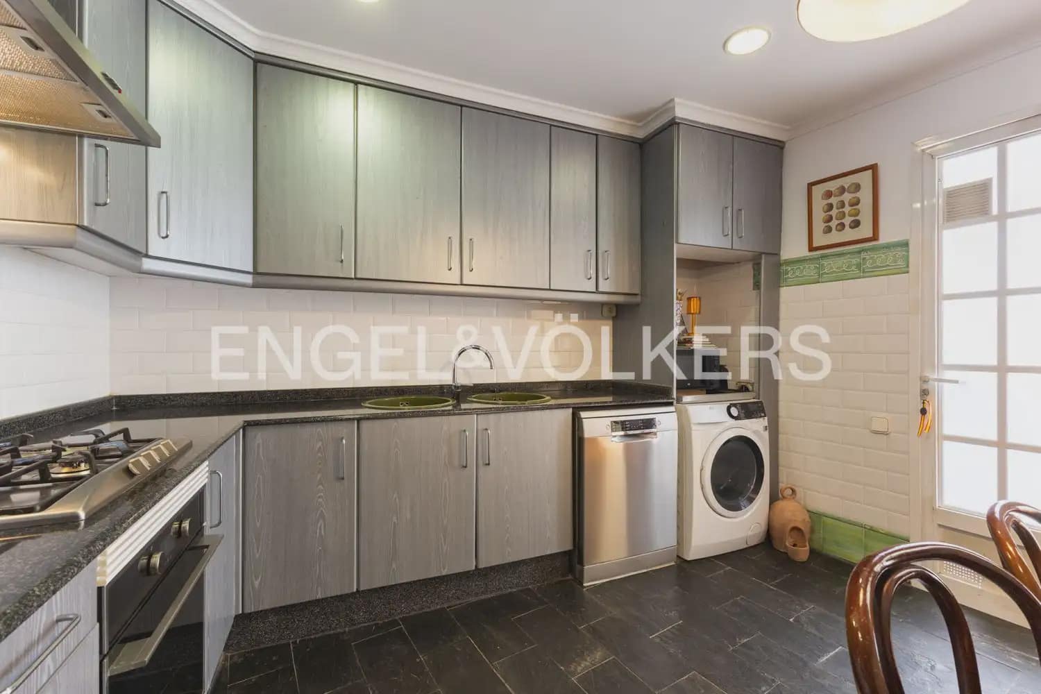 3 slaapkamer Flat te koop in Valencia stad - € 535.000 (Ref: 9978009)
