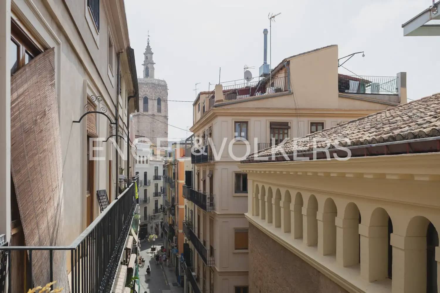 3 slaapkamer Flat te koop in Valencia stad - € 535.000 (Ref: 9978009)