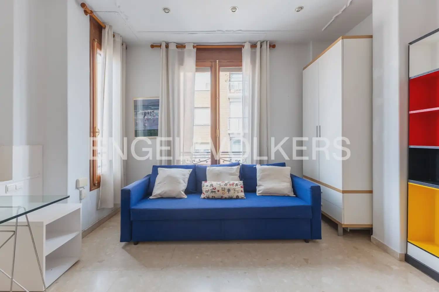 3 bedroom Flat for rent in Valencia city - € 2,300 (Ref: 9978010)