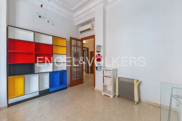 3 soveværelse Lejlighed til leje i El Pla del Remei, Valencia by - € 2.300 (Ref: 9978010)