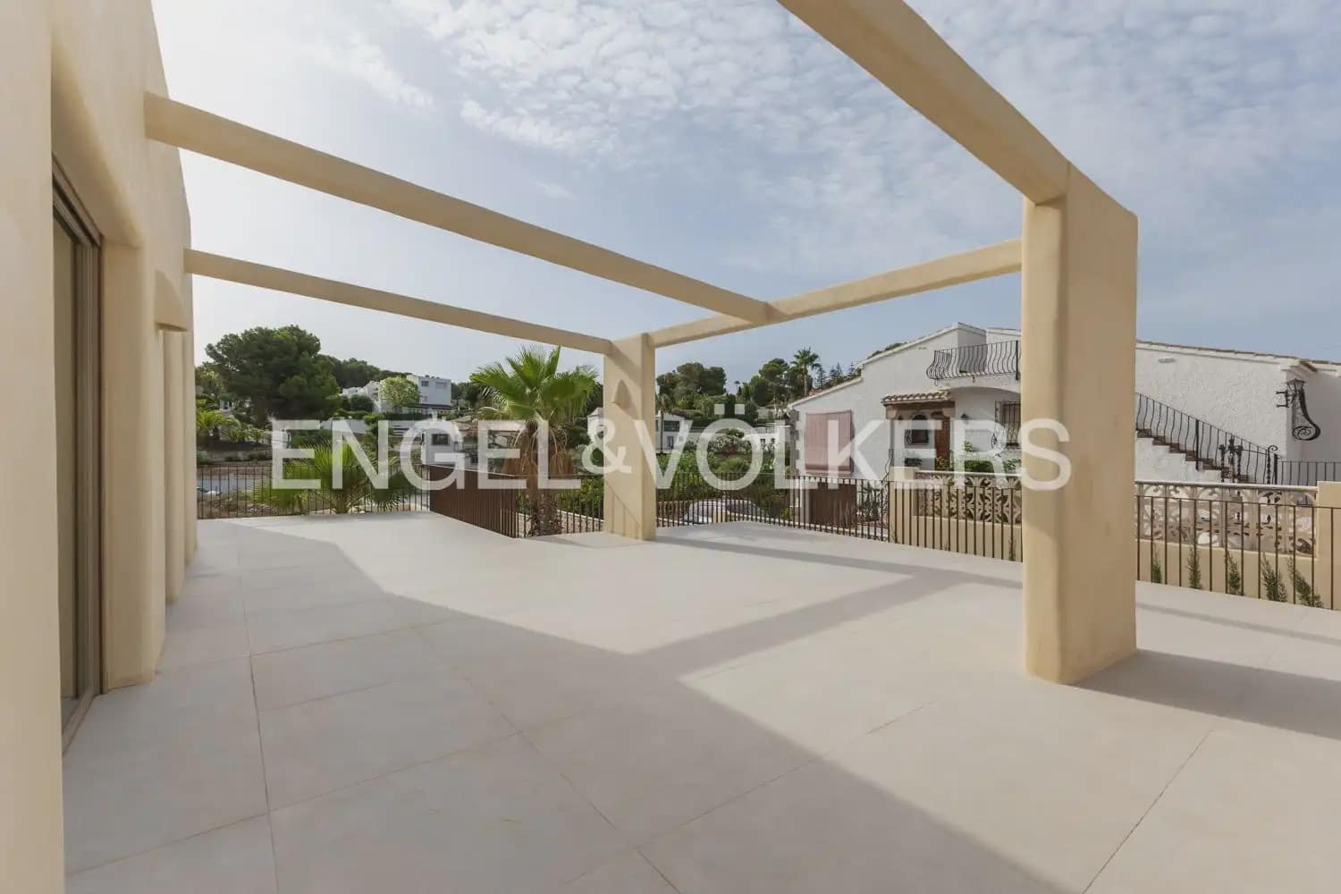 4 soverom Villa til salgs i Javea / Xabia med svømmebasseng garasje - € 1 800 000 (Ref: 9978011)