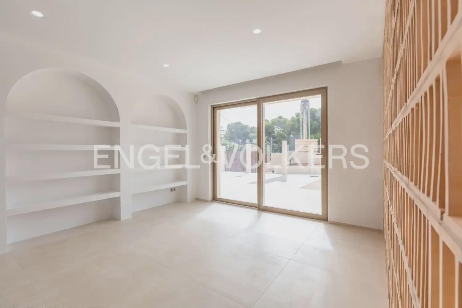 4 soverom Villa til salgs i Javea / Xabia med svømmebasseng garasje - € 1 800 000 (Ref: 9978011)