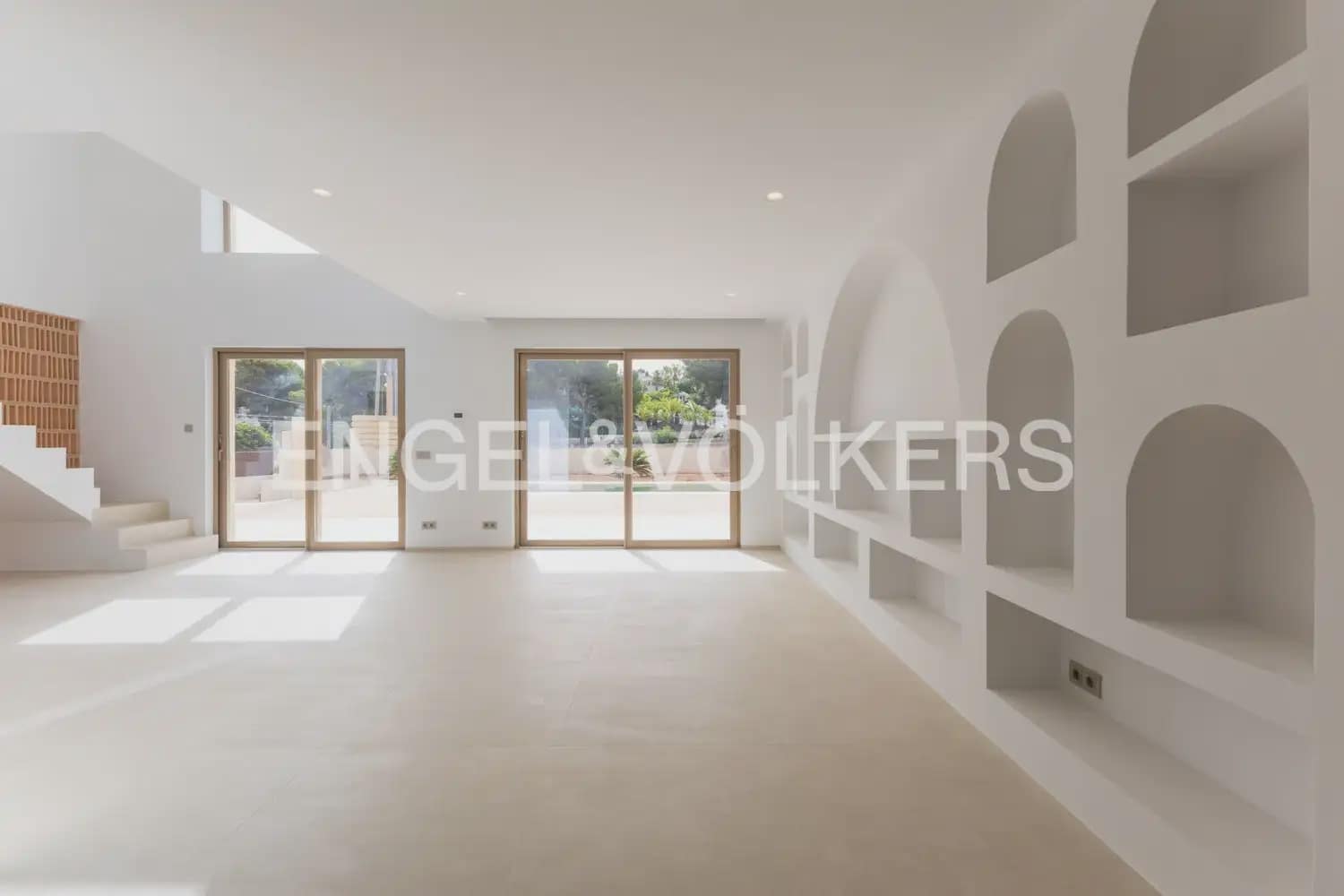 4 soverom Villa til salgs i Javea / Xabia med svømmebasseng garasje - € 1 800 000 (Ref: 9978011)
