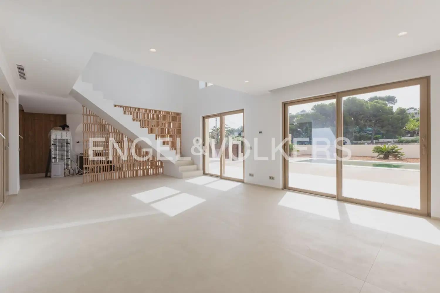 4 soverom Villa til salgs i Javea / Xabia med svømmebasseng garasje - € 1 800 000 (Ref: 9978011)