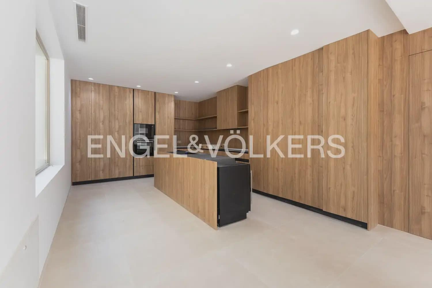 4 soverom Villa til salgs i Javea / Xabia med svømmebasseng garasje - € 1 800 000 (Ref: 9978011)