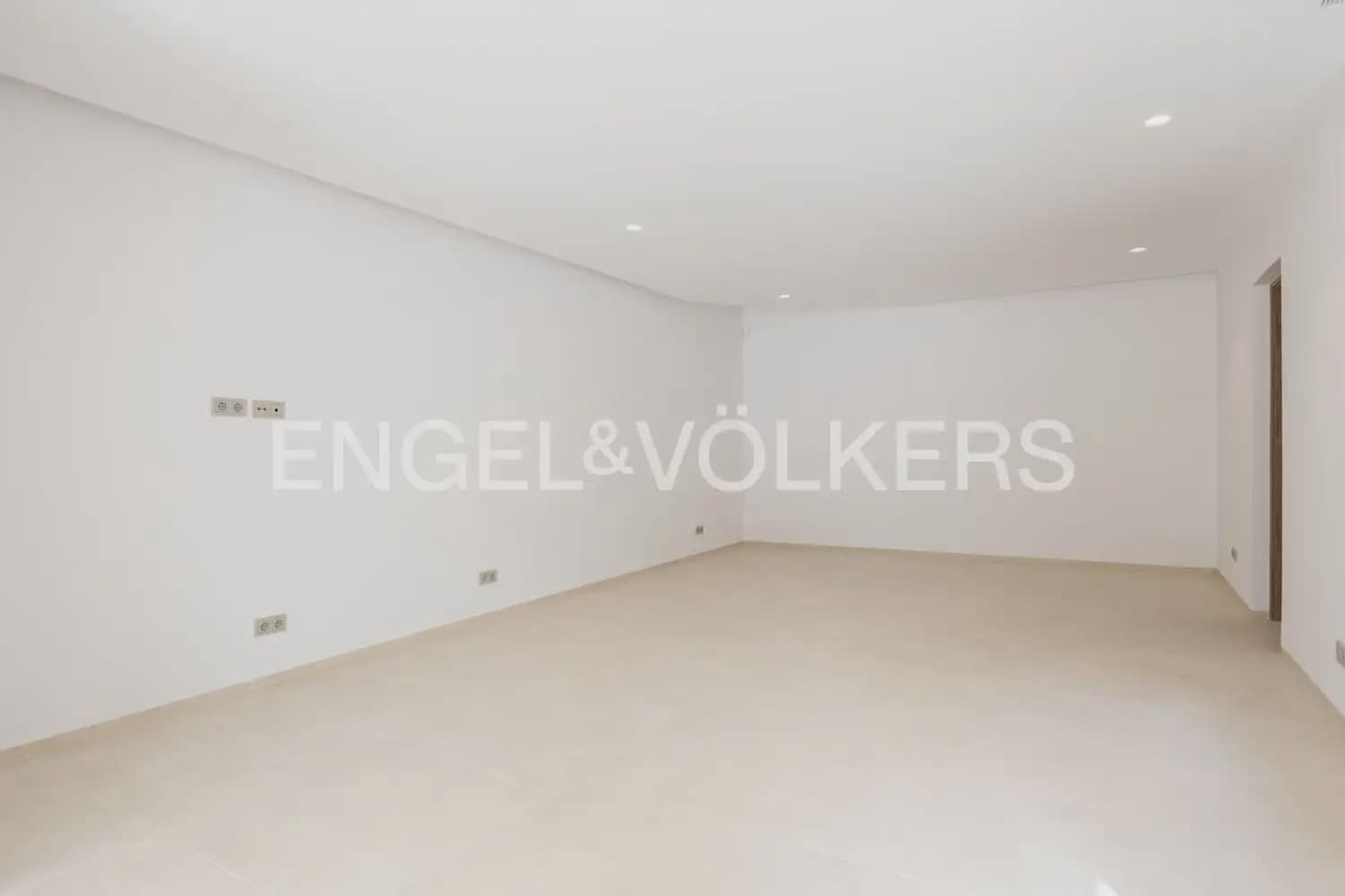 4 soverom Villa til salgs i Javea / Xabia med svømmebasseng garasje - € 1 800 000 (Ref: 9978011)