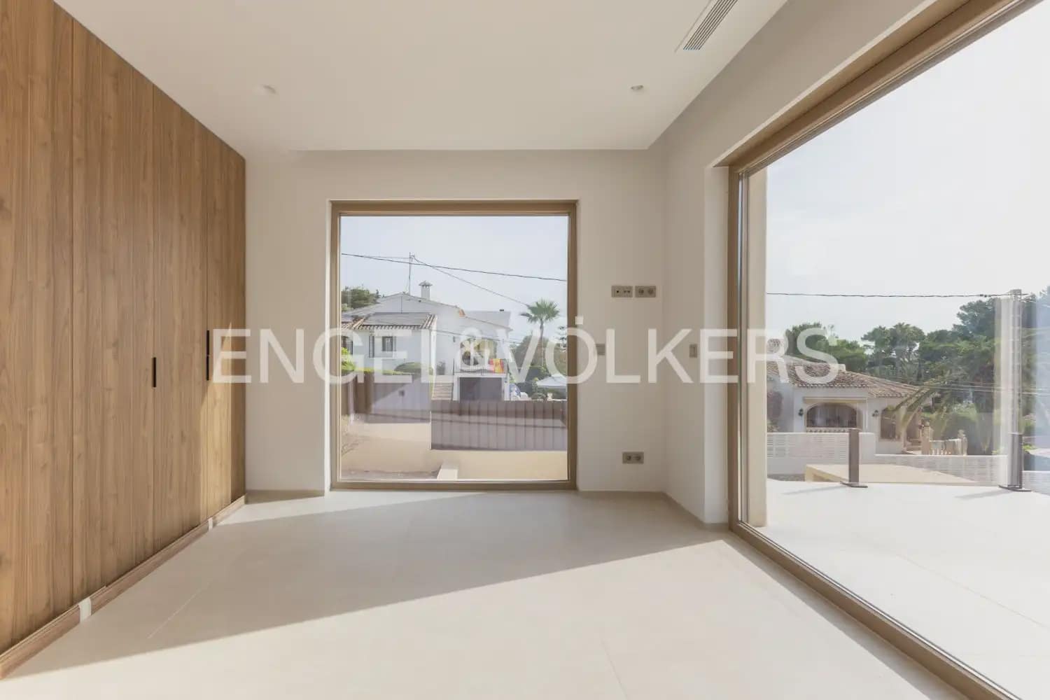 4 soverom Villa til salgs i Javea / Xabia med svømmebasseng garasje - € 1 800 000 (Ref: 9978011)