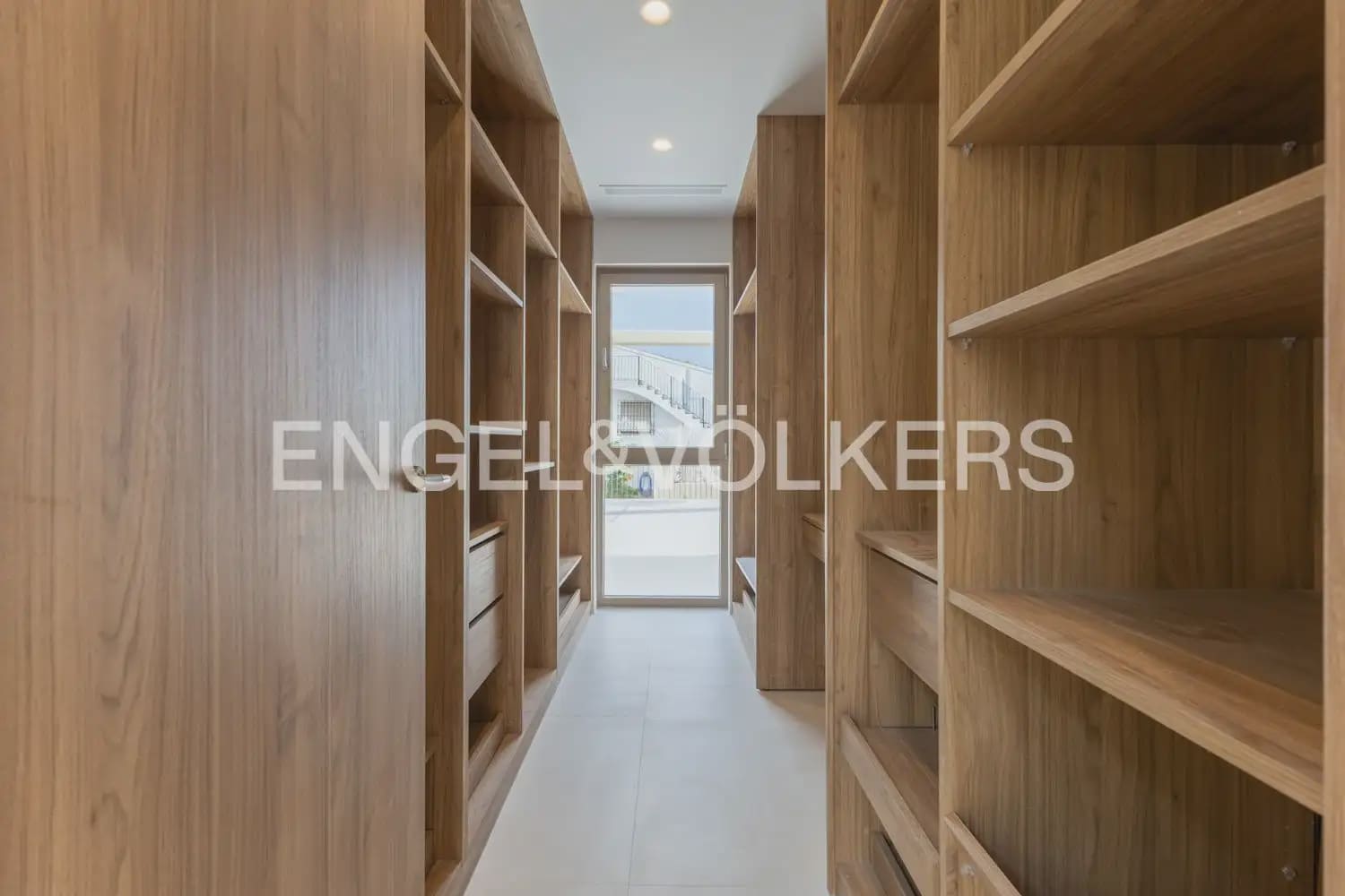4 soverom Villa til salgs i Javea / Xabia med svømmebasseng garasje - € 1 800 000 (Ref: 9978011)