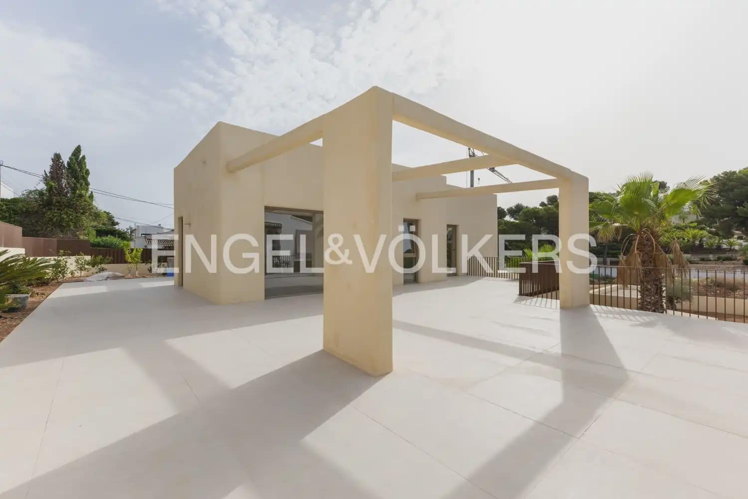 4 soverom Villa til salgs i Javea / Xabia med svømmebasseng garasje - € 1 800 000 (Ref: 9978011)