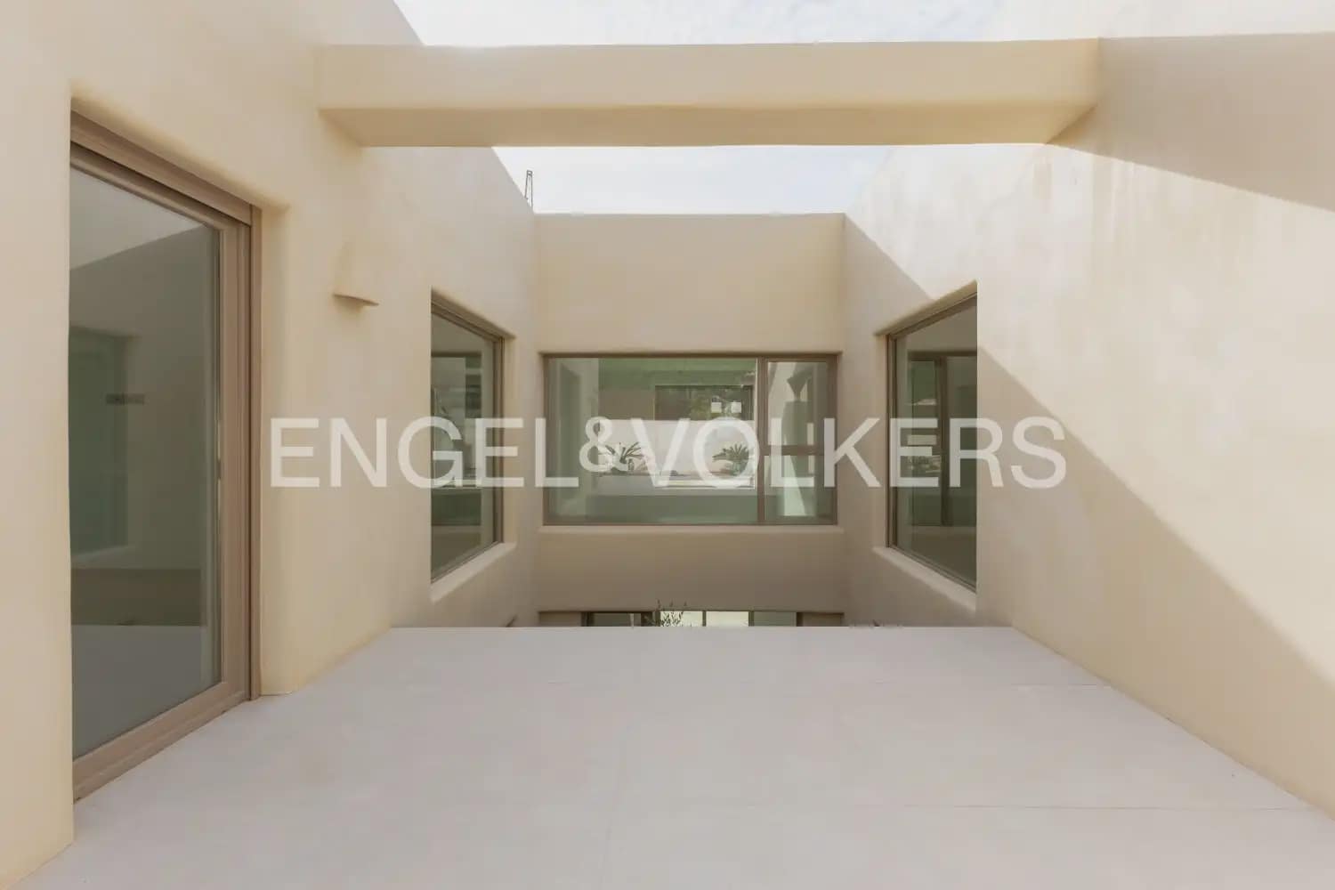 4 soverom Villa til salgs i Javea / Xabia med svømmebasseng garasje - € 1 800 000 (Ref: 9978011)