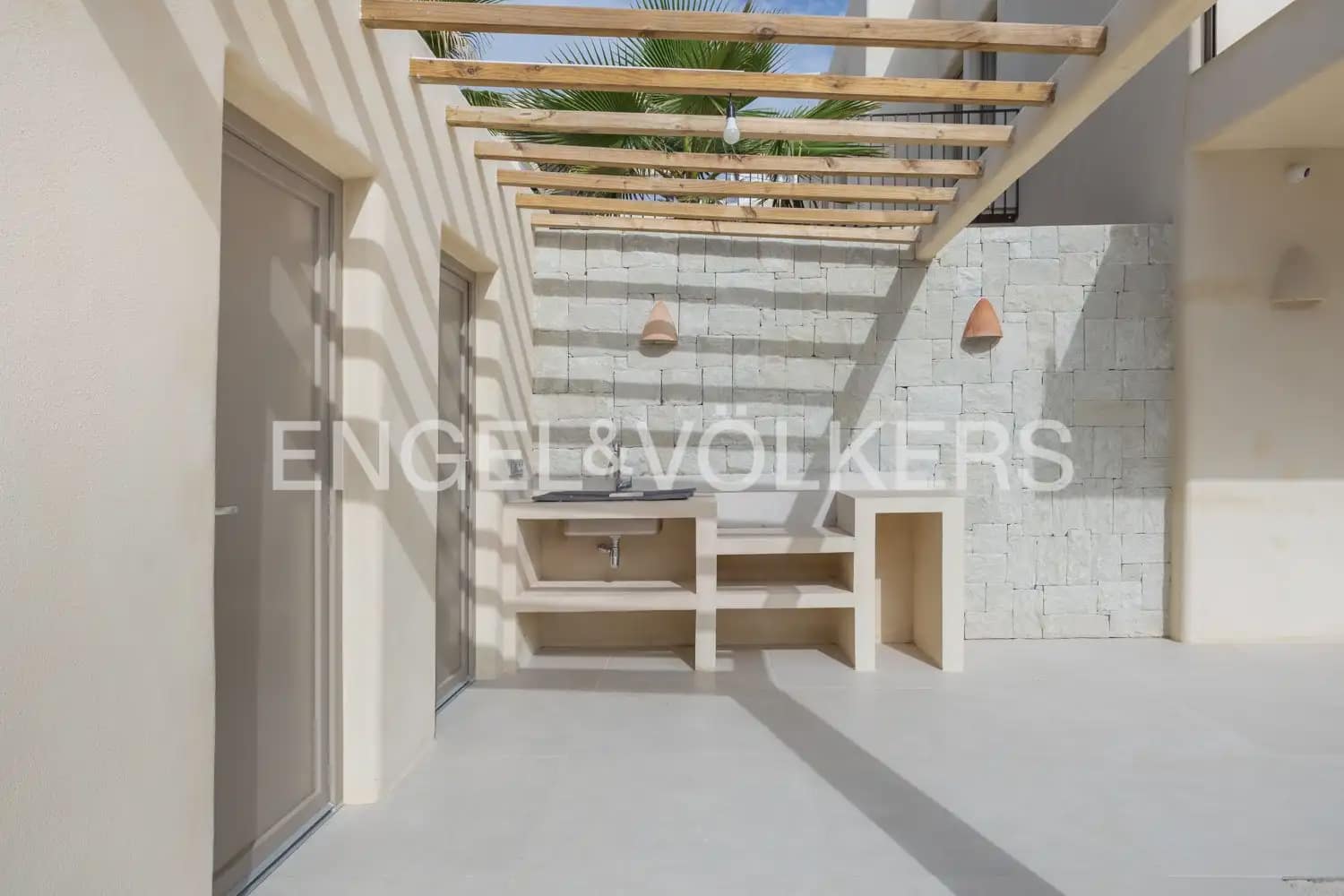 4 soverom Villa til salgs i Javea / Xabia med svømmebasseng garasje - € 1 800 000 (Ref: 9978011)