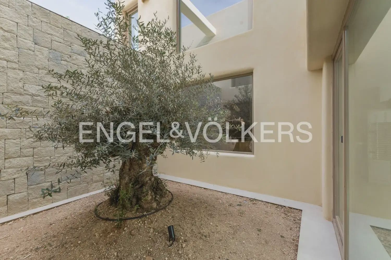 4 soverom Villa til salgs i Javea / Xabia med svømmebasseng garasje - € 1 800 000 (Ref: 9978011)