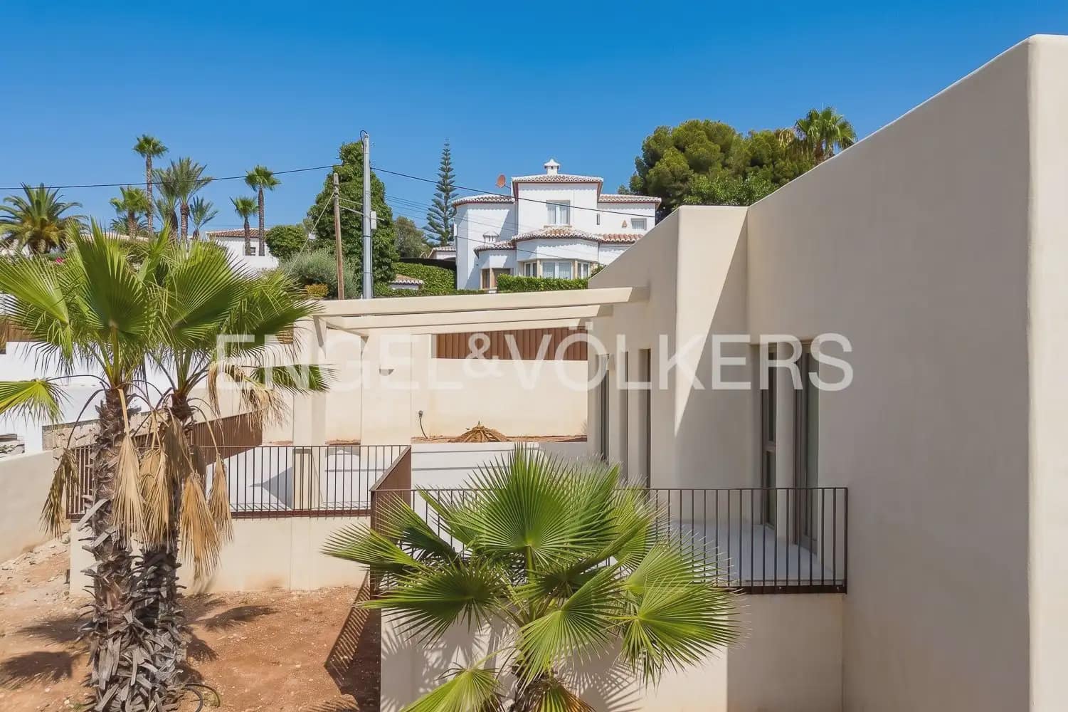 4 soverom Villa til salgs i Javea / Xabia med svømmebasseng garasje - € 1 800 000 (Ref: 9978011)