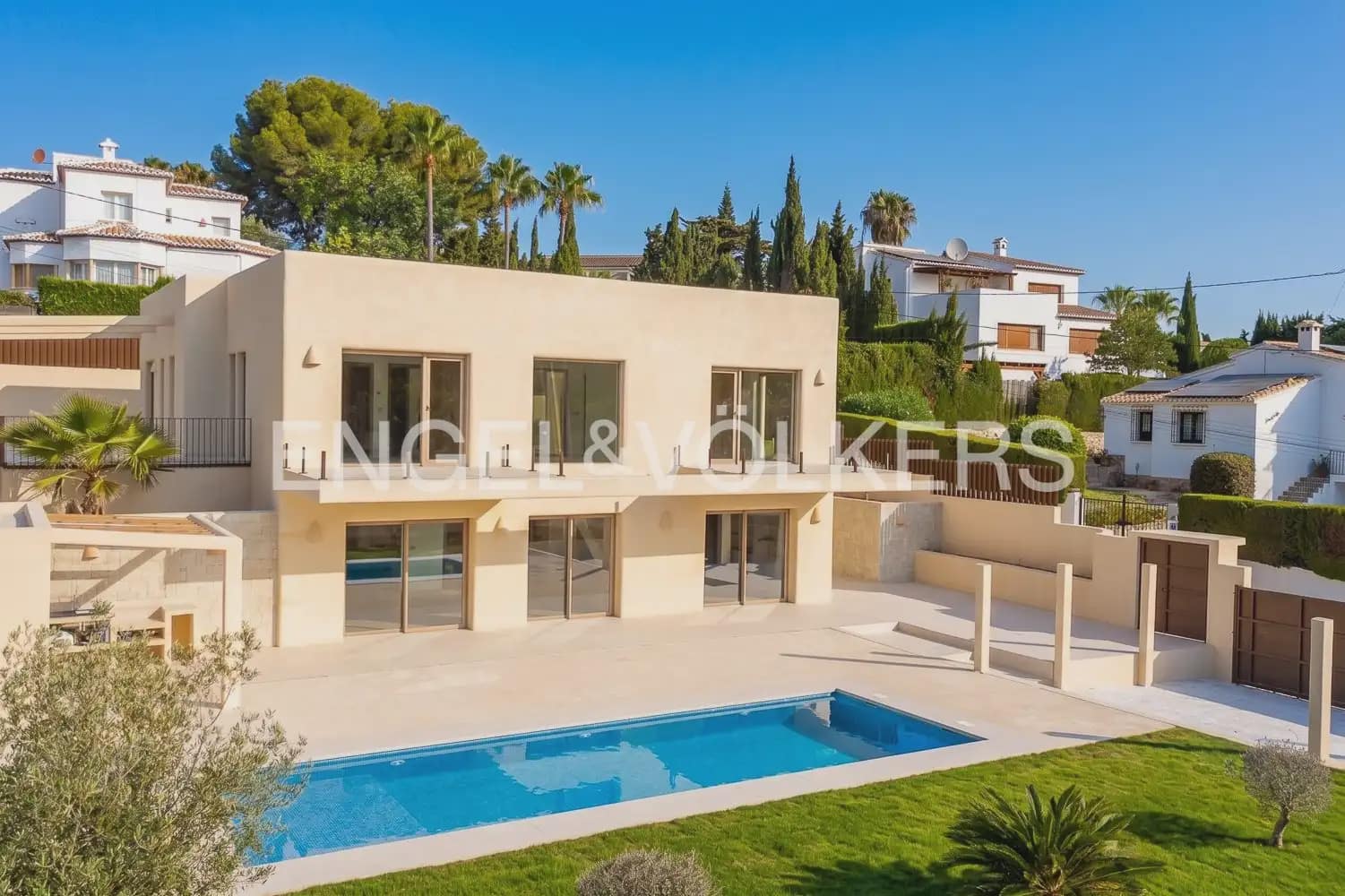 4 soverom Villa til salgs i Javea / Xabia med svømmebasseng garasje - € 1 800 000 (Ref: 9978011)