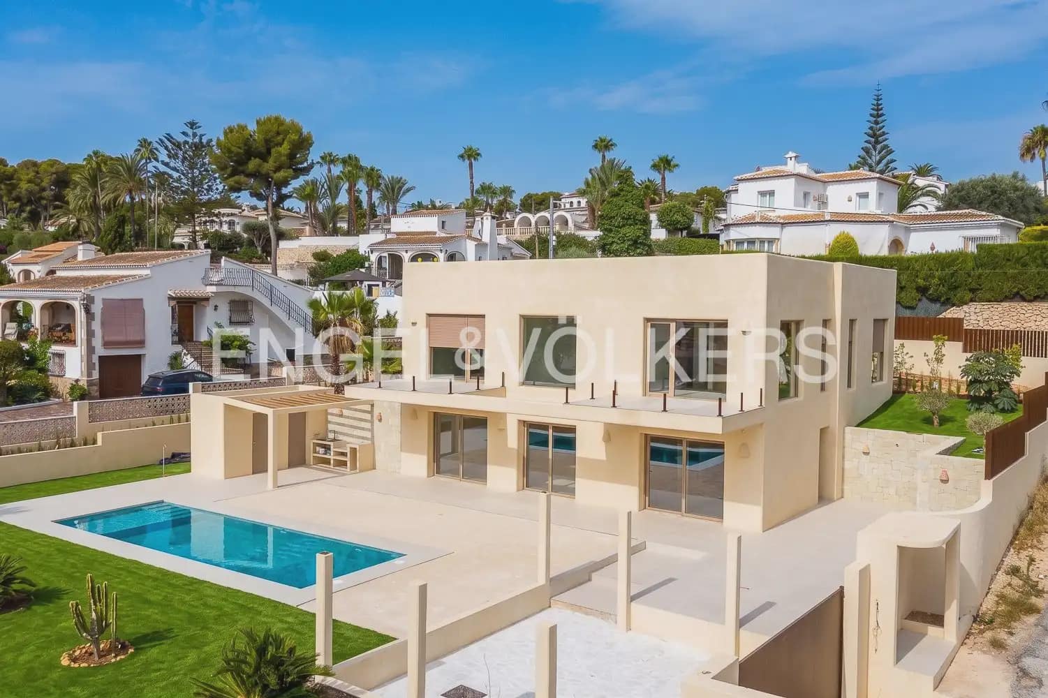 4 soverom Villa til salgs i Javea / Xabia med svømmebasseng garasje - € 1 800 000 (Ref: 9978011)