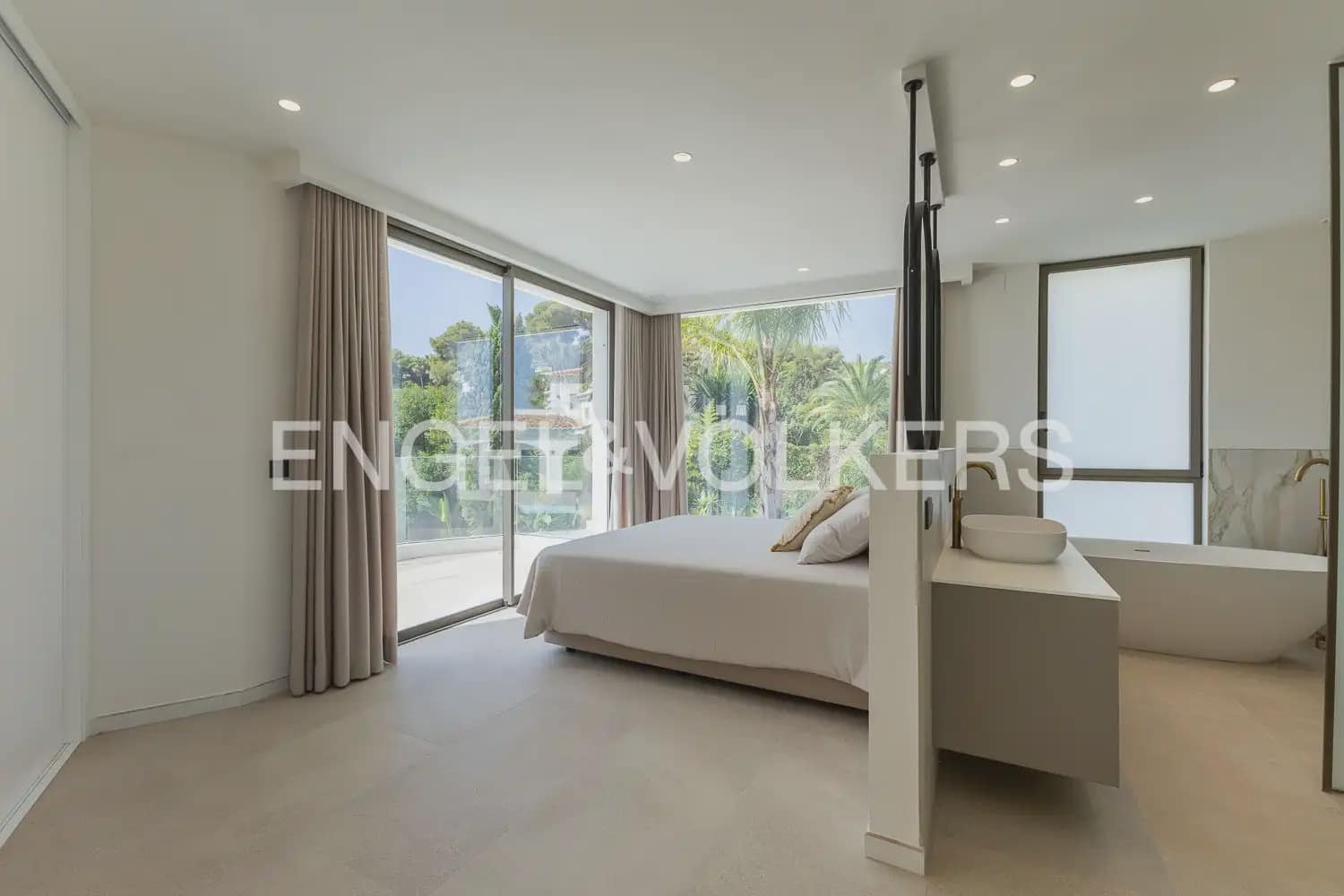 3 sypialnia Willa na sprzedaż w Javea / Xabia z basenem garażem - 1 600 000 € (Ref: 9978012)