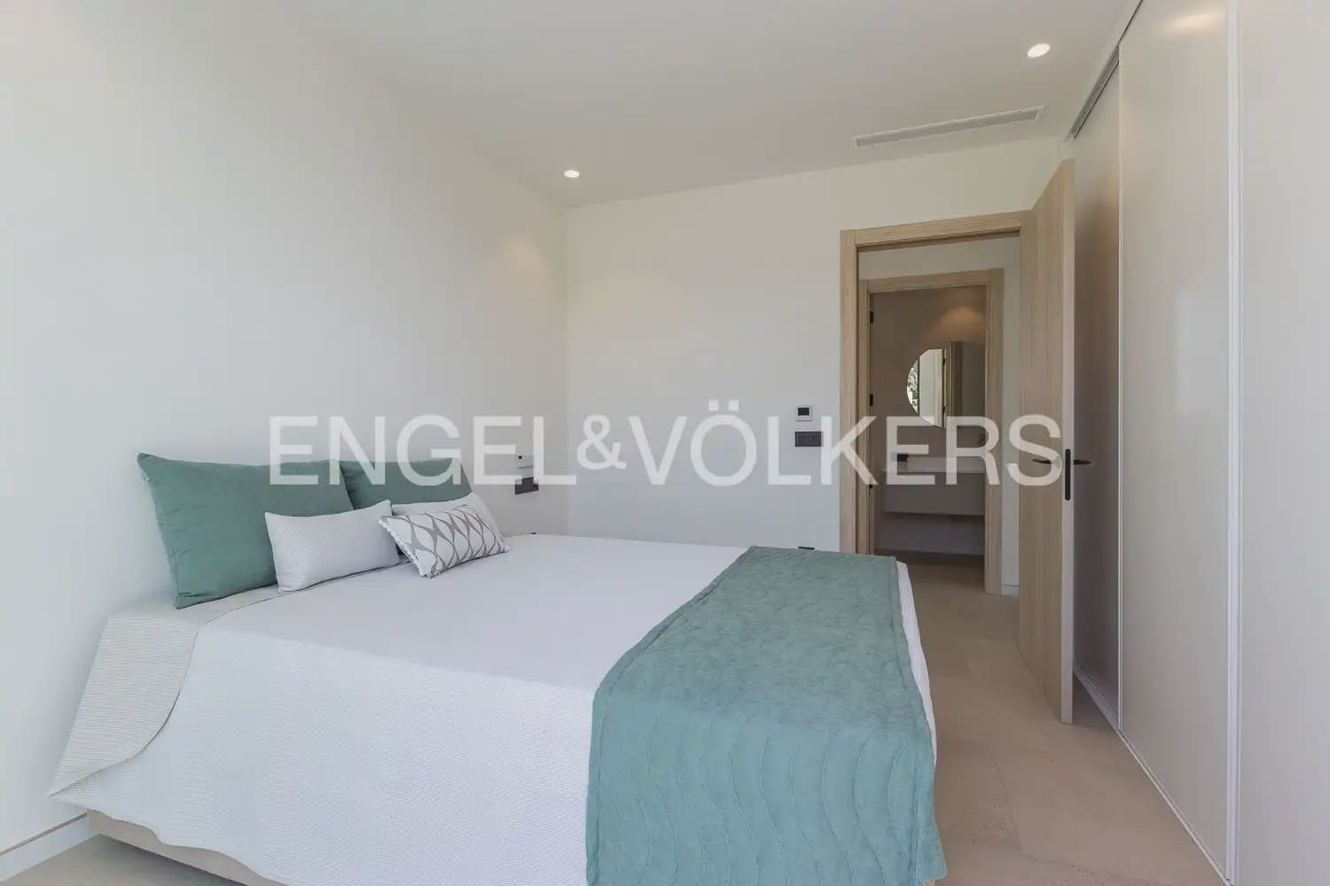 3 sypialnia Willa na sprzedaż w Javea / Xabia z basenem garażem - 1 600 000 € (Ref: 9978012)