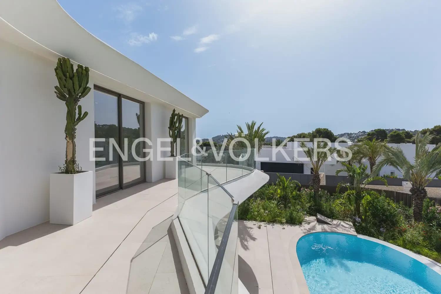 3 sypialnia Willa na sprzedaż w Javea / Xabia z basenem garażem - 1 600 000 € (Ref: 9978012)