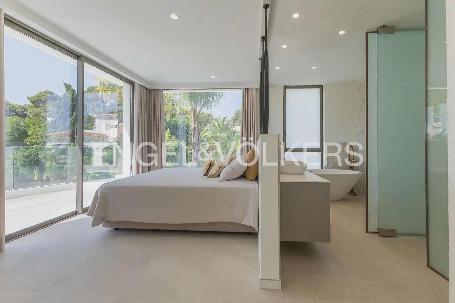 3 sypialnia Willa na sprzedaż w Javea / Xabia z basenem garażem - 1 600 000 € (Ref: 9978012)
