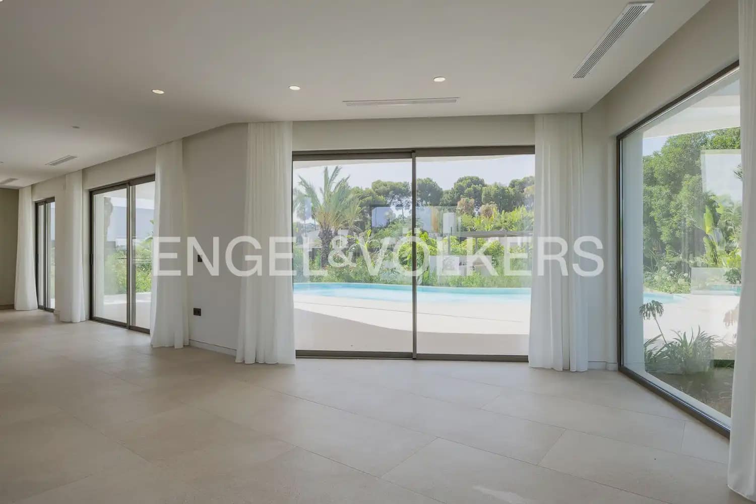 3 sypialnia Willa na sprzedaż w Javea / Xabia z basenem garażem - 1 600 000 € (Ref: 9978012)