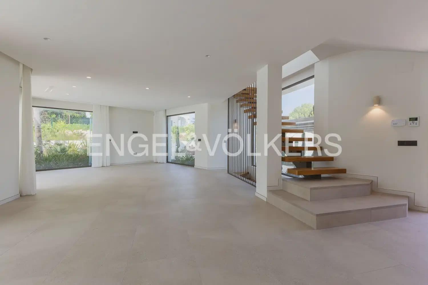 3 sypialnia Willa na sprzedaż w Javea / Xabia z basenem garażem - 1 600 000 € (Ref: 9978012)