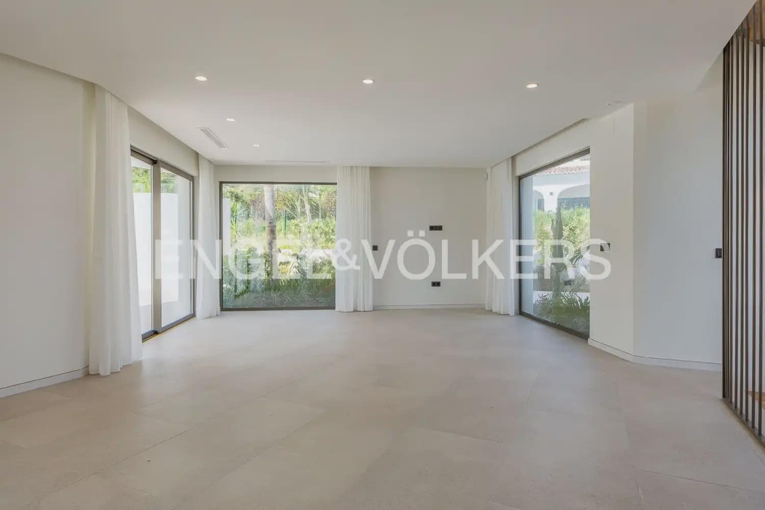 3 sypialnia Willa na sprzedaż w Javea / Xabia z basenem garażem - 1 600 000 € (Ref: 9978012)