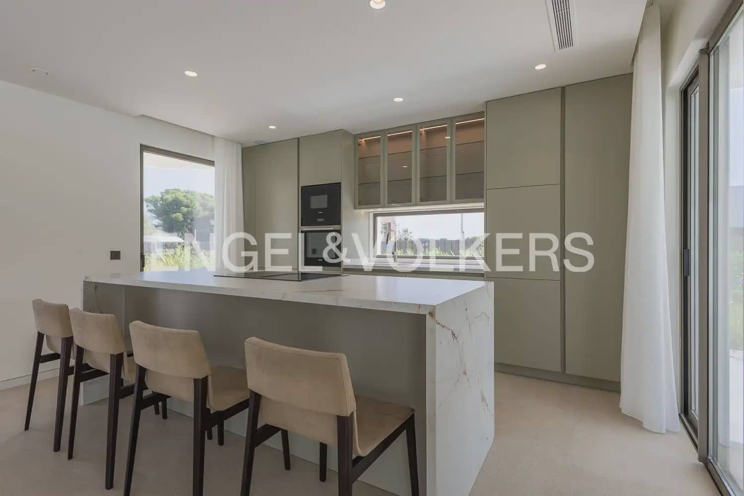 3 sypialnia Willa na sprzedaż w Javea / Xabia z basenem garażem - 1 600 000 € (Ref: 9978012)