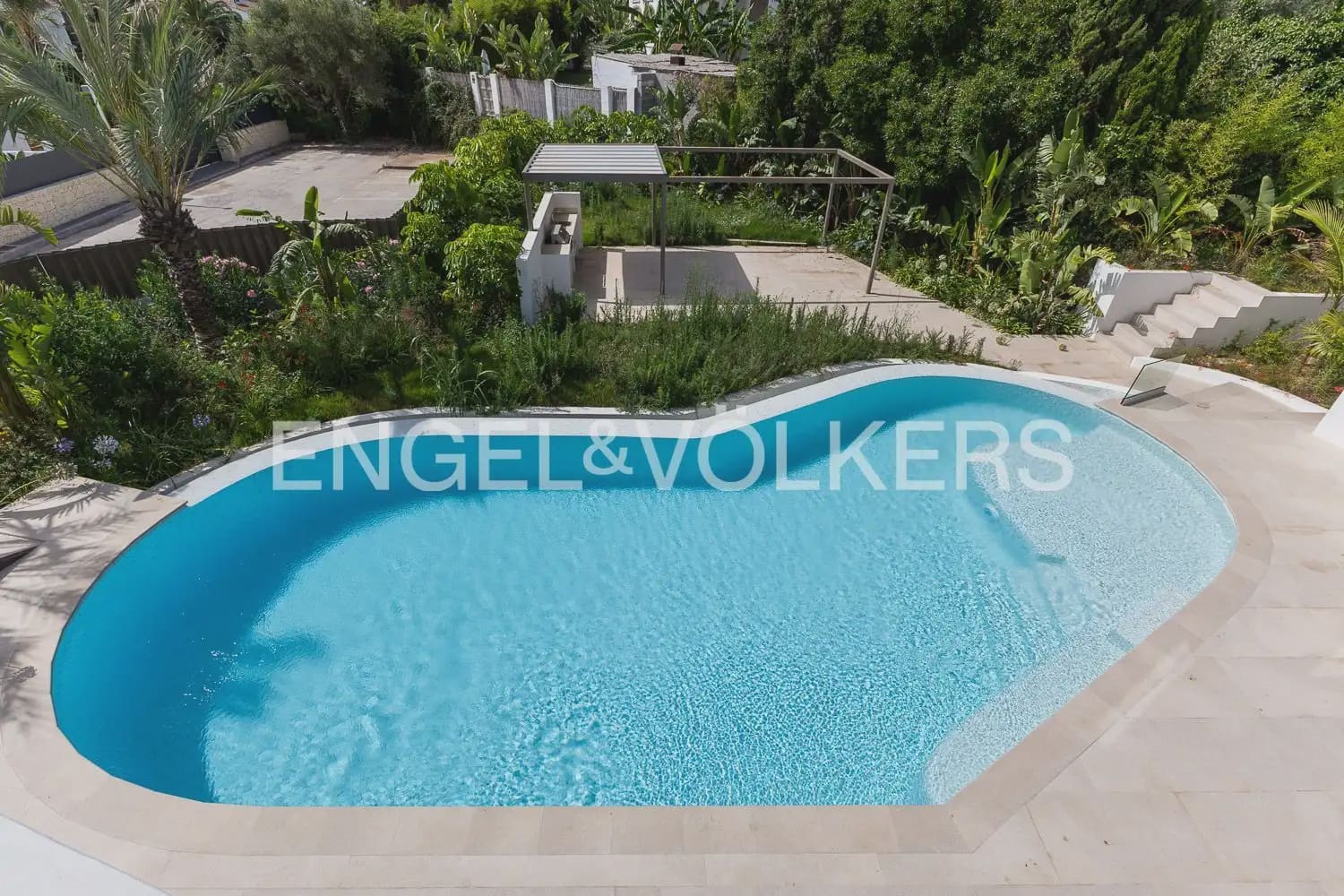 3 sypialnia Willa na sprzedaż w Javea / Xabia z basenem garażem - 1 600 000 € (Ref: 9978012)