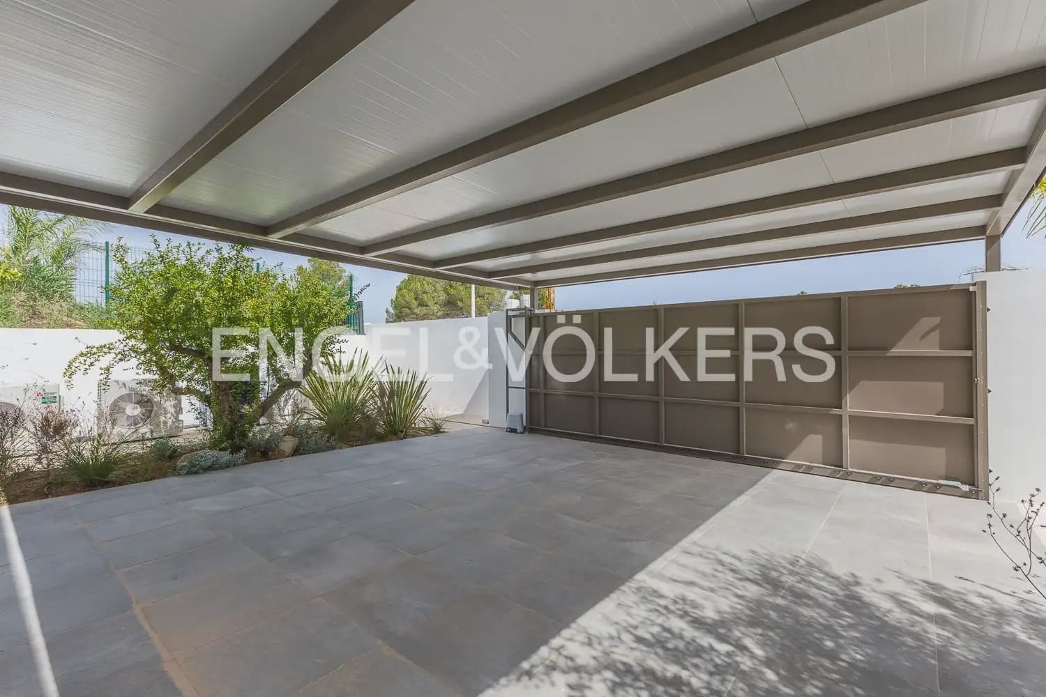 3 sypialnia Willa na sprzedaż w Javea / Xabia z basenem garażem - 1 600 000 € (Ref: 9978012)