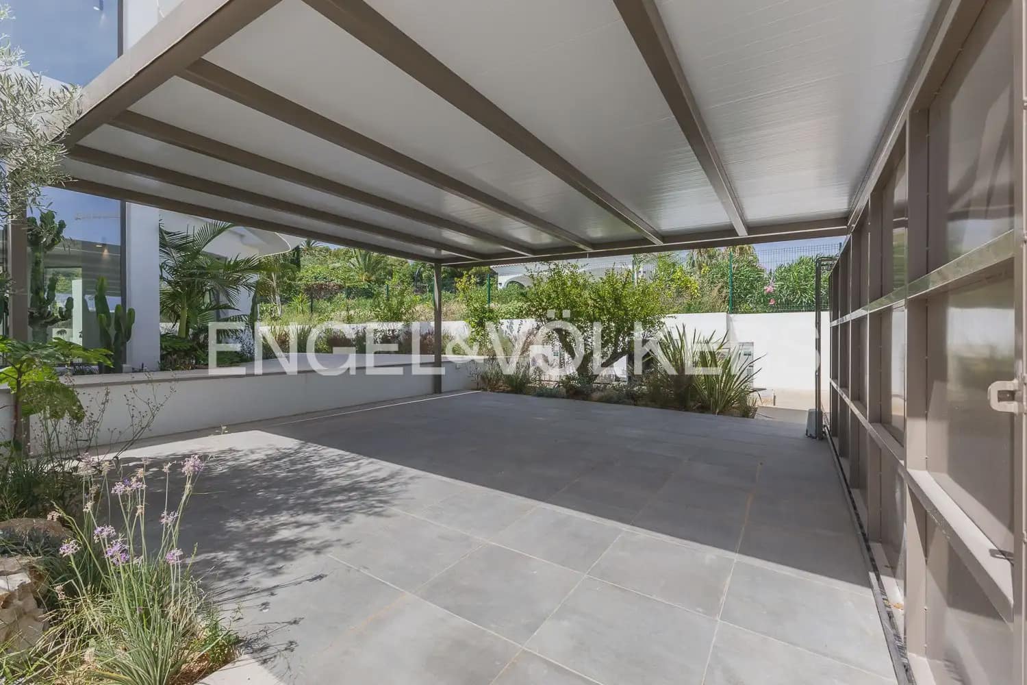 3 sypialnia Willa na sprzedaż w Javea / Xabia z basenem garażem - 1 600 000 € (Ref: 9978012)