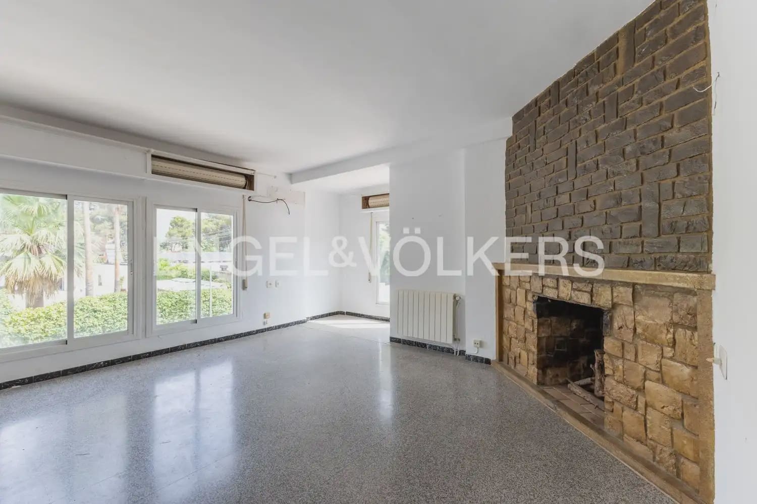 4 sypialnia Willa na sprzedaż w Paterna z basenem garażem - 669 000 € (Ref: 9978014)