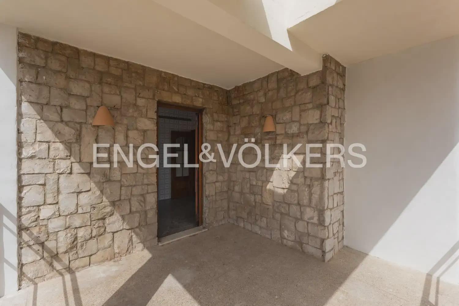 4 sypialnia Willa na sprzedaż w Paterna z basenem garażem - 669 000 € (Ref: 9978014)