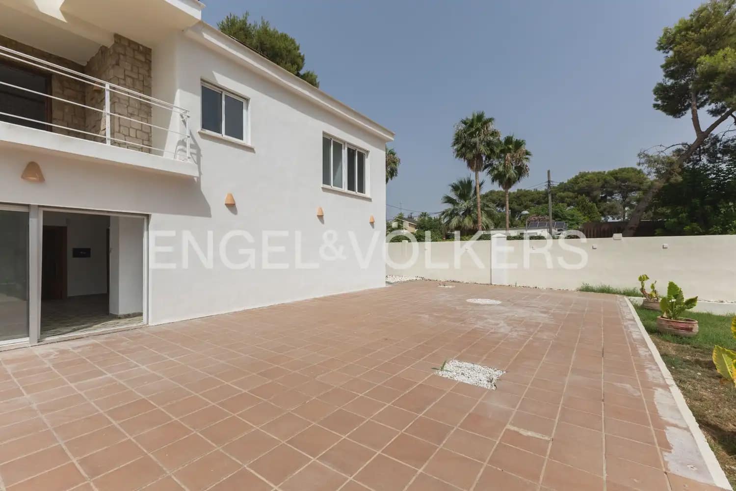 4 sypialnia Willa na sprzedaż w Paterna z basenem garażem - 669 000 € (Ref: 9978014)