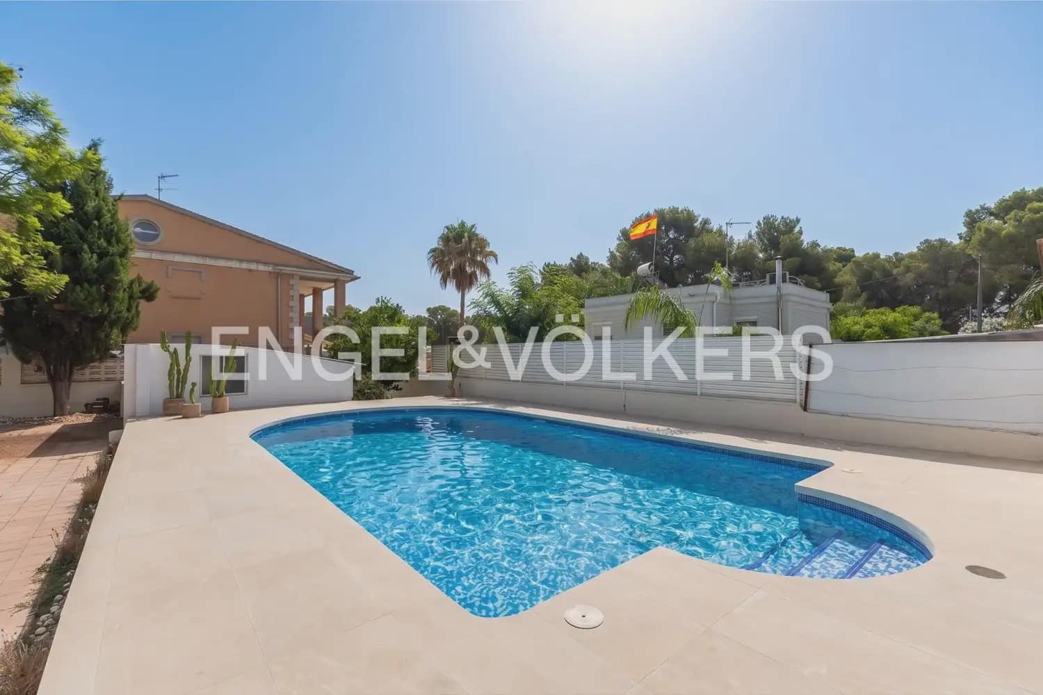 4 sypialnia Willa na sprzedaż w Paterna z basenem garażem - 669 000 € (Ref: 9978014)