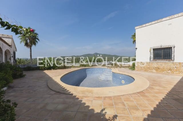 Finca/Casa Rural de 4 habitaciones en Partides comunes - Adsubia, Javea / Xàbia en venta - 1.175.000 € (Ref: 9978047)