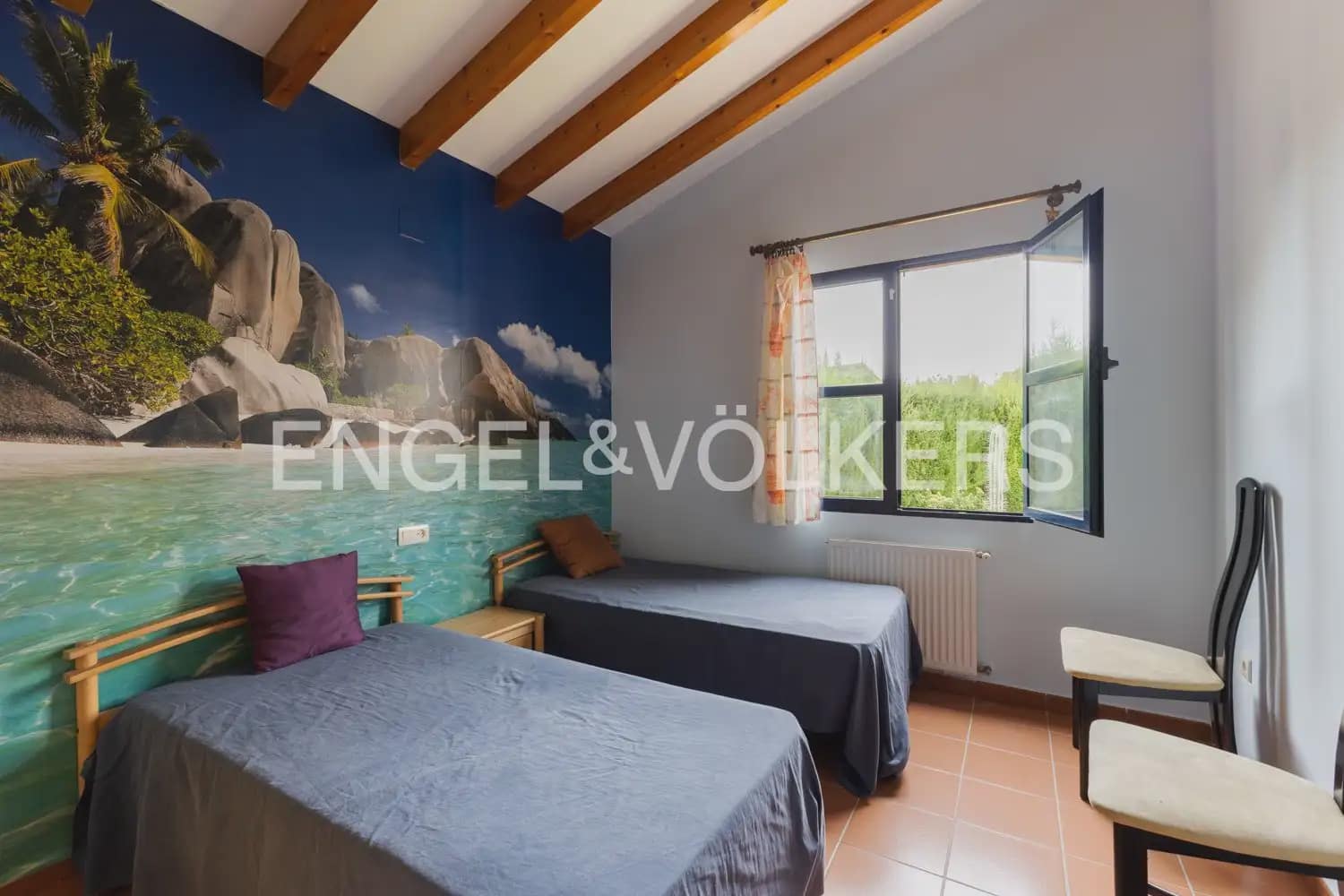 Pareado de 3 habitaciones en Riba-roja de Túria en venta con piscina garaje - 475.000 € (Ref: 9978048)