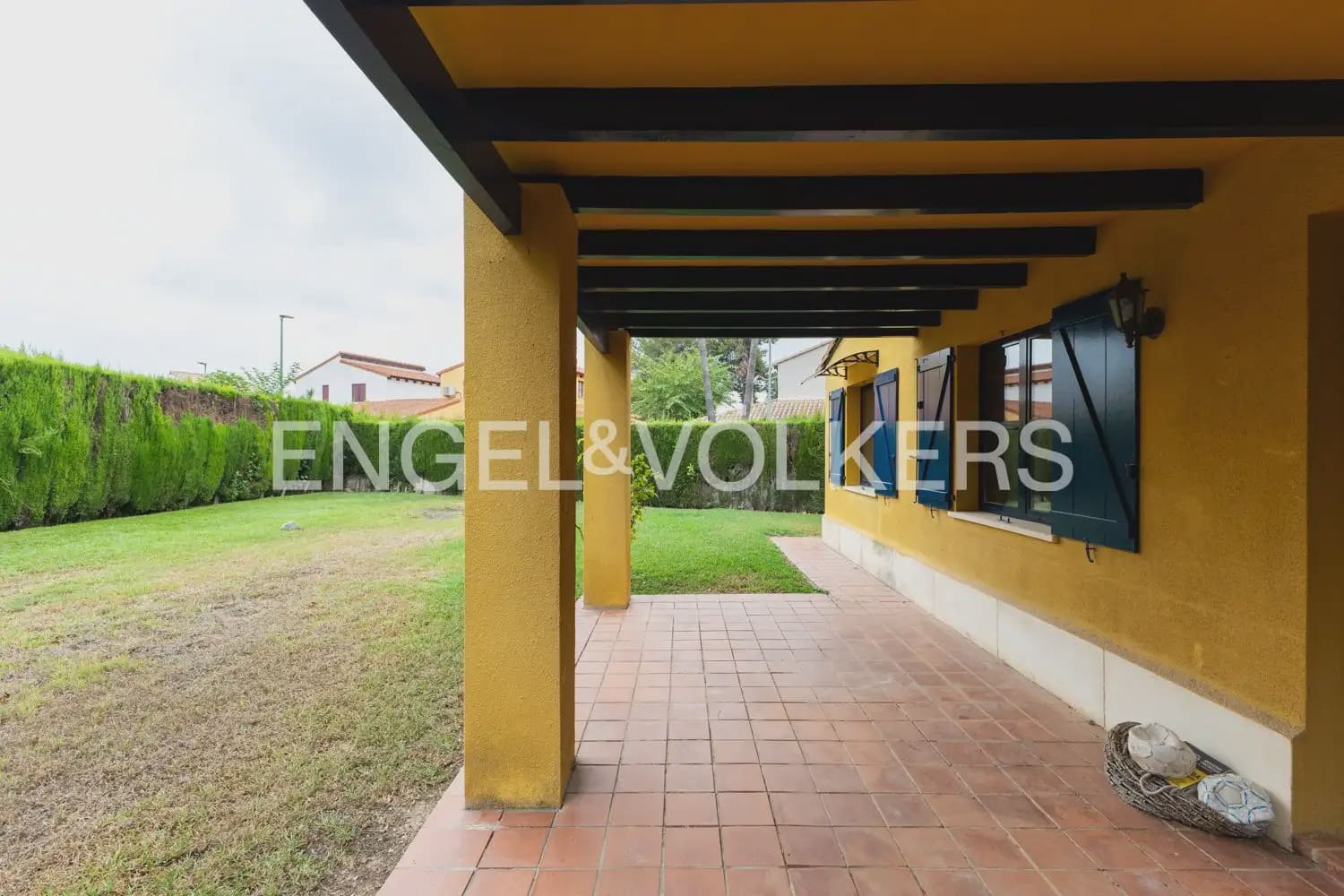 Pareado de 3 habitaciones en Riba-roja de Túria en venta con piscina garaje - 475.000 € (Ref: 9978048)