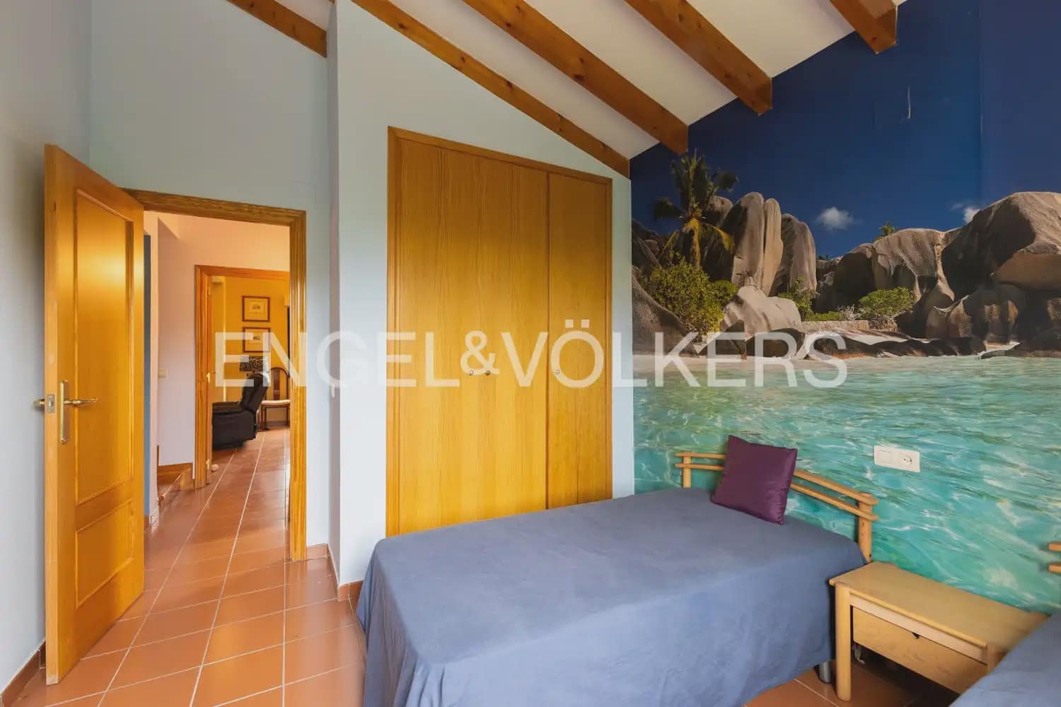 Pareado de 3 habitaciones en Riba-roja de Túria en venta con piscina garaje - 475.000 € (Ref: 9978048)