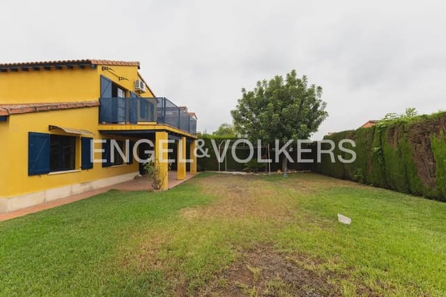3 soverom Kjedet enebolig til salgs i Riba-roja de Túria med svømmebasseng garasje - € 475 000 (Ref: 9978048)