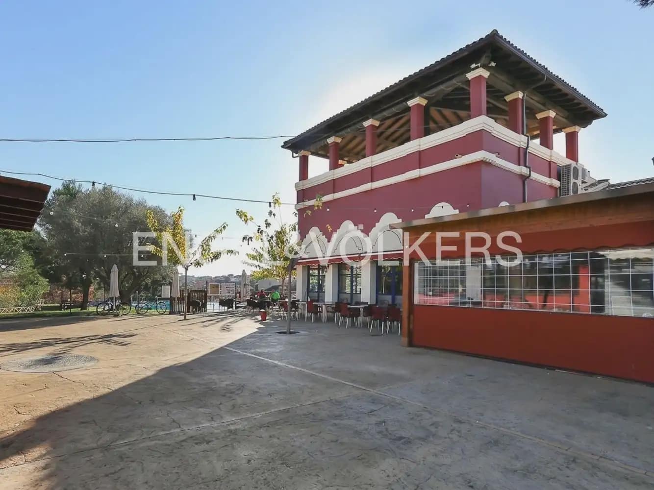 Pareado de 3 habitaciones en Riba-roja de Túria en venta con piscina garaje - 475.000 € (Ref: 9978048)