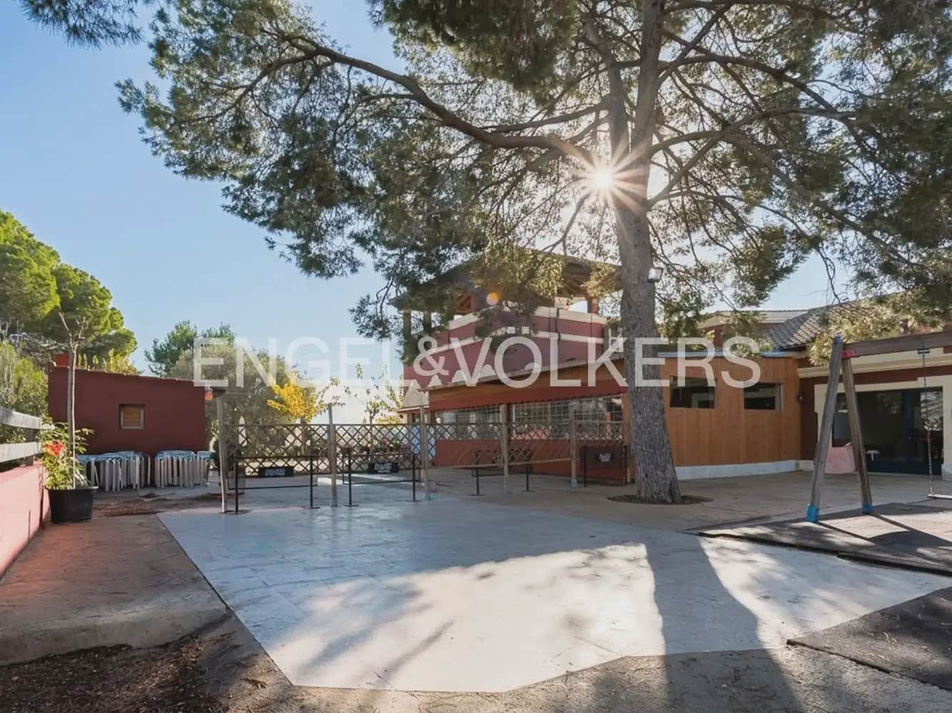 Pareado de 3 habitaciones en Riba-roja de Túria en venta con piscina garaje - 475.000 € (Ref: 9978048)