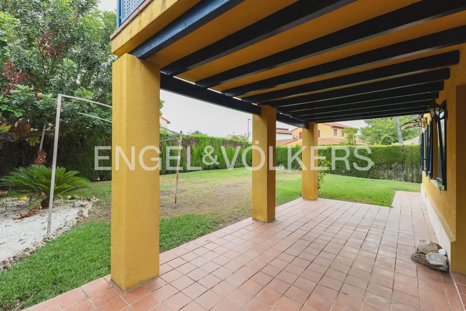 Pareado de 3 habitaciones en Riba-roja de Túria en venta con piscina garaje - 475.000 € (Ref: 9978048)