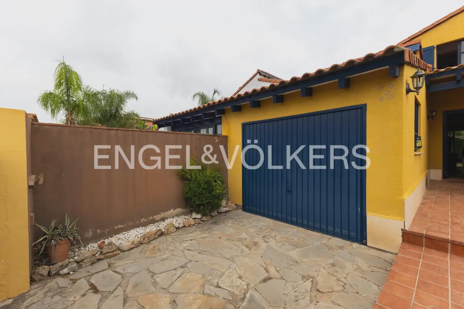 Pareado de 3 habitaciones en Riba-roja de Túria en venta con piscina garaje - 475.000 € (Ref: 9978048)